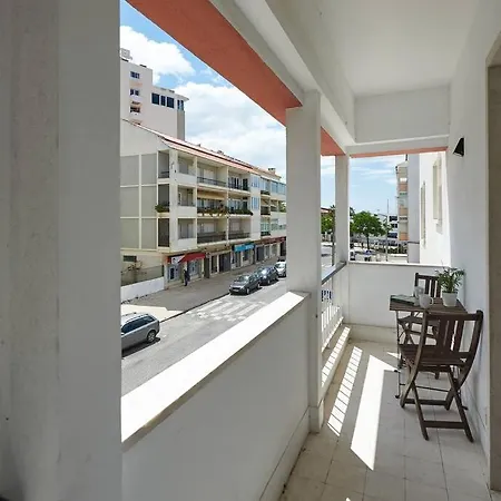Appartement 1 Min To The - Perfect For 6 Guests