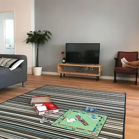 1 Min To The - Perfect For 6 Guests Appartement Carcavelos (Lisbon)